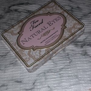 TOO FACED NATURAL EYES